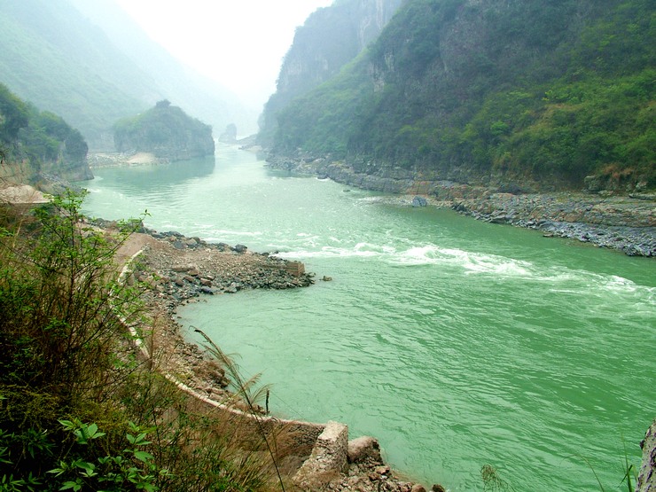 ��ںӴ�{��